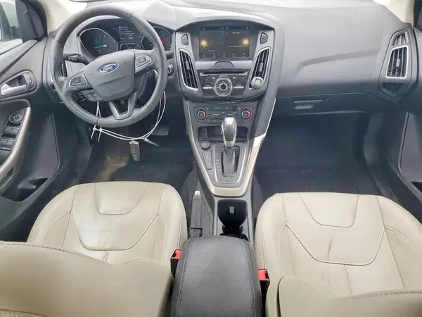 1FADP3J22JL298927 2018 FORD FOCUS - Image 8
