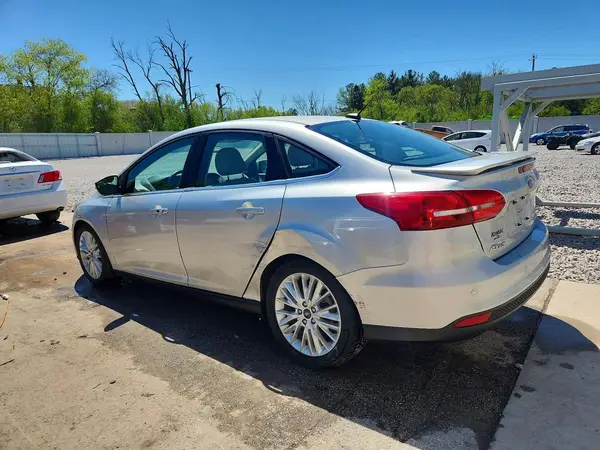 1FADP3J22JL314379 2018 FORD FOCUS - Image 2