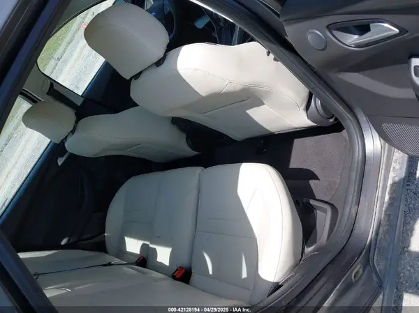 1FADP3J22JL314642 2018 FORD FOCUS - Image 8