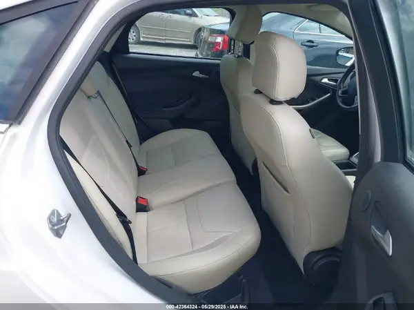 1FADP3J22JL314771 2018 FORD FOCUS - Image 8