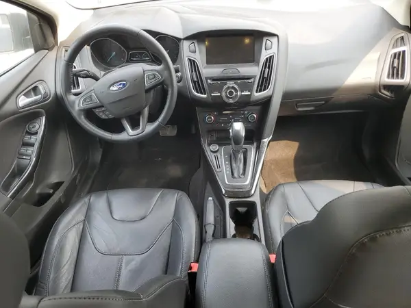 1FADP3J23GL288027 2017 FORD FOCUS - Image 8
