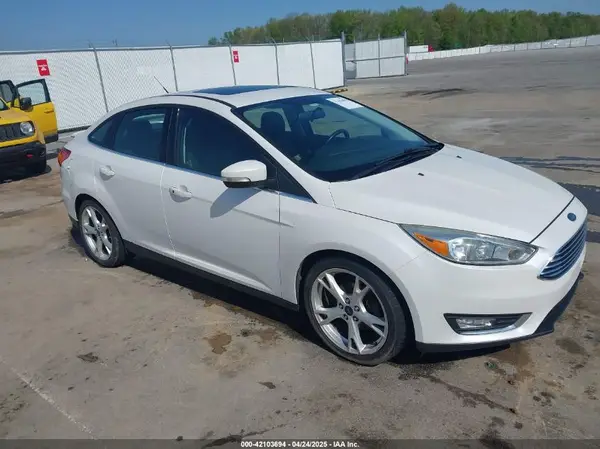 1FADP3J23GL358772 2016 FORD FOCUS - Image 1