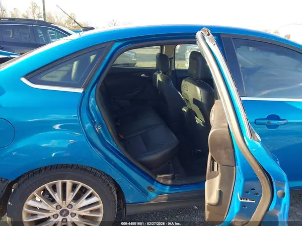 1FADP3J23HL251254 2017 FORD FOCUS - Image 8