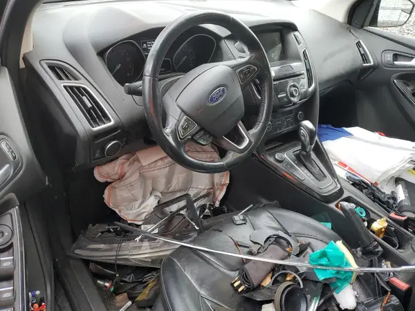 1FADP3J23HL256051 2017 FORD FOCUS - Image 8