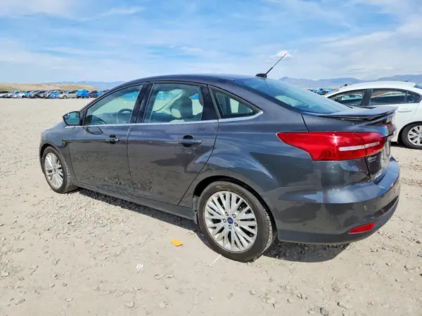 1FADP3J23HL264778 2017 FORD FOCUS - Image 2