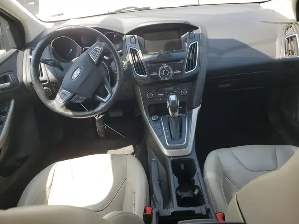 1FADP3J23HL272671 2017 FORD FOCUS - Image 8