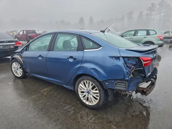 1FADP3J23JL219295 2018 FORD FOCUS - Image 2
