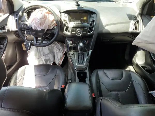 1FADP3J23JL223508 2018 FORD FOCUS - Image 8