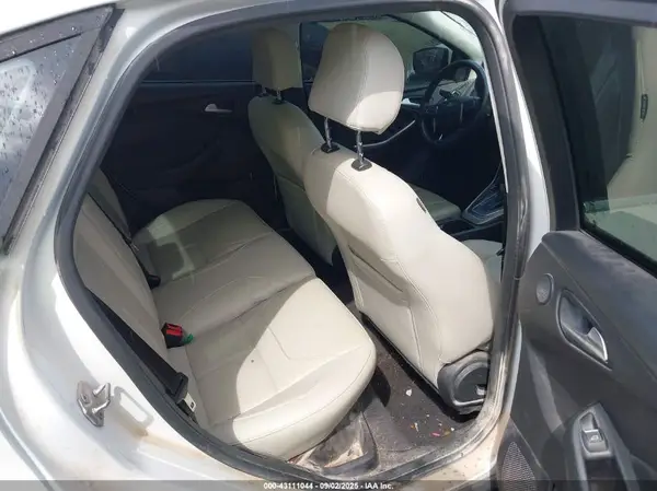 1FADP3J23JL271834 2018 FORD FOCUS - Image 8