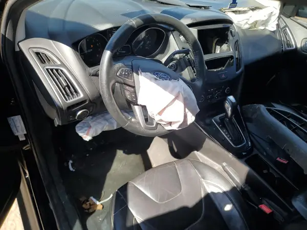 1FADP3J23JL271848 2018 FORD FOCUS - Image 8