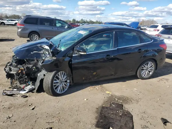 1FADP3J23JL293767 2018 FORD FOCUS - Image 1