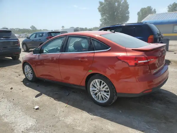 1FADP3J23JL319896 2018 FORD FOCUS - Image 2