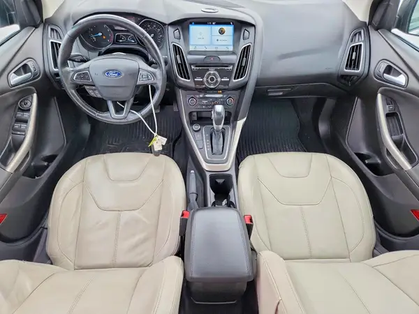 1FADP3J24GL235787 2016 FORD FOCUS - Image 8