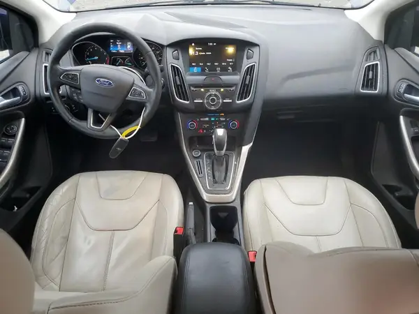 1FADP3J24GL273343 2016 FORD FOCUS - Image 8