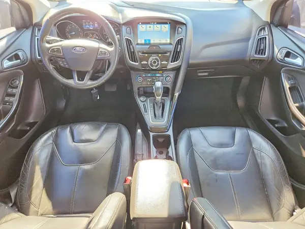 1FADP3J24GL383163 2016 FORD FOCUS - Image 8