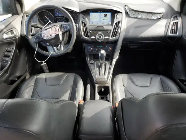 1FADP3J24HL210714 2017 FORD FOCUS - Image 8