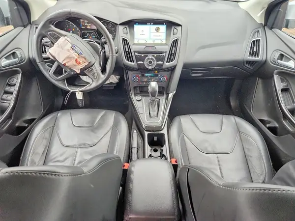 1FADP3J24HL257046 2017 FORD FOCUS - Image 8