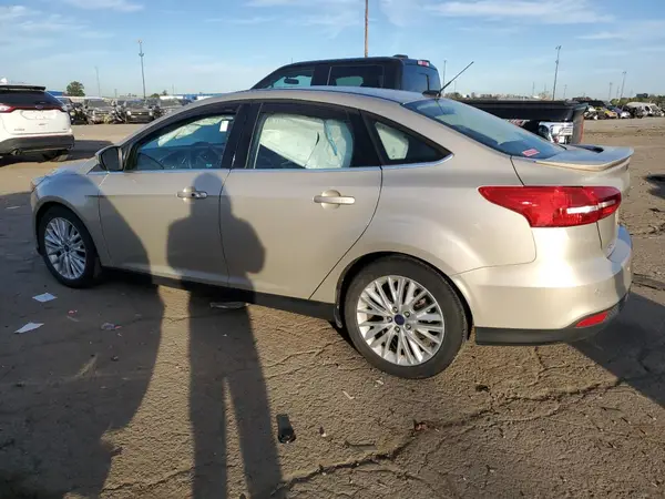 1FADP3J24HL260352 2017 FORD FOCUS - Image 2