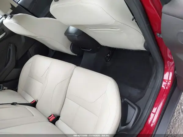1FADP3J24HL267737 2017 FORD FOCUS - Image 8