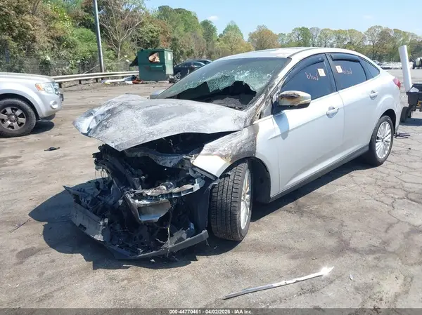 1FADP3J24HL288183 2017 FORD FOCUS - Image 2