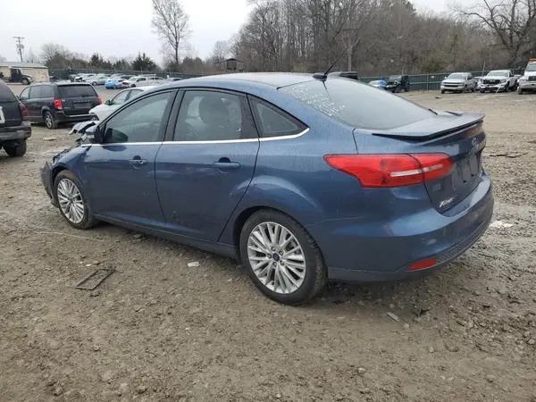 1FADP3J24JL234534 2018 FORD FOCUS - Image 2