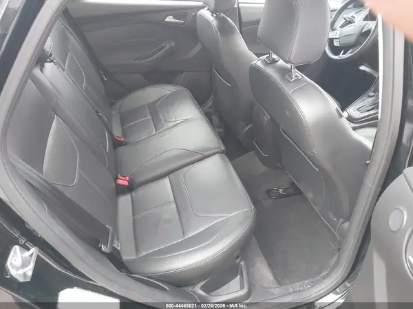 1FADP3J24JL280705 2018 FORD FOCUS - Image 8