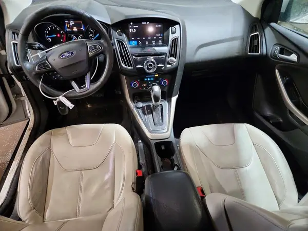 1FADP3J24JL323570 2018 FORD FOCUS - Image 8