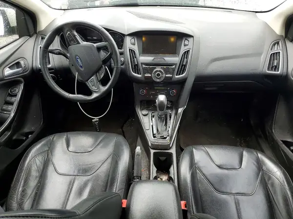 1FADP3J25GL383026 2016 FORD FOCUS - Image 8
