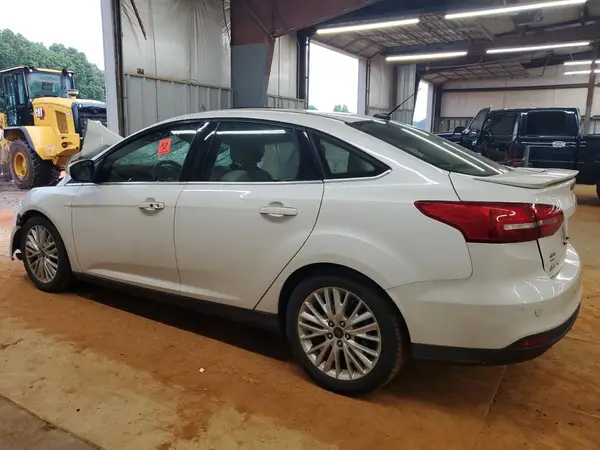 1FADP3J25HL212620 2017 FORD FOCUS - Image 2