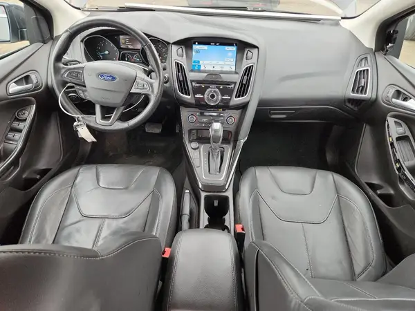 1FADP3J25HL213007 2017 FORD FOCUS - Image 8