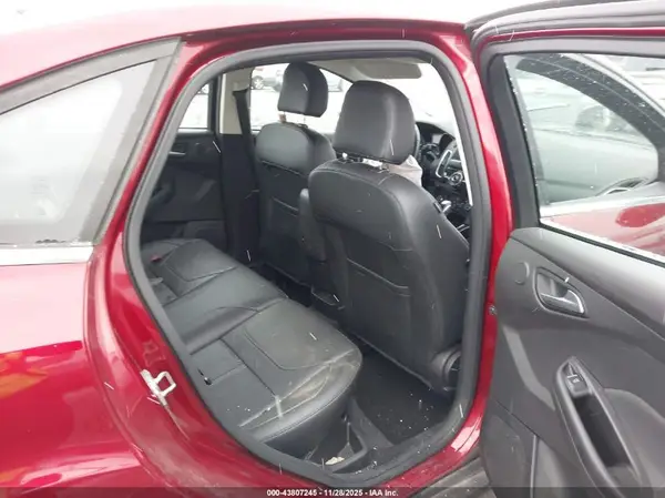 1FADP3J25HL218868 2017 FORD FOCUS - Image 8