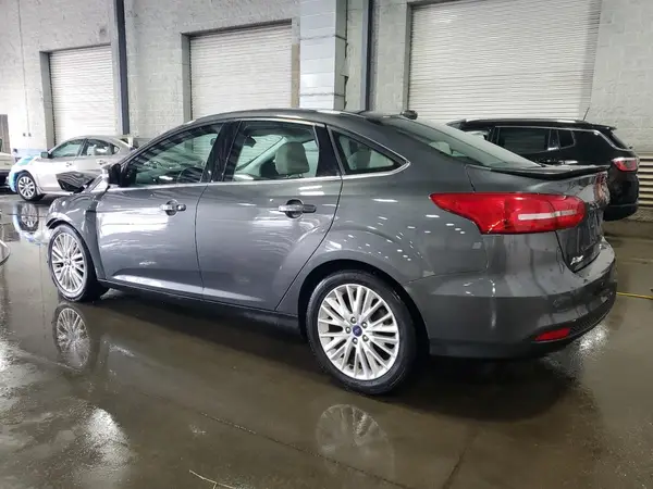 1FADP3J25HL272056 2017 FORD FOCUS - Image 2