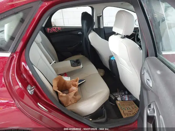 1FADP3J25HL287852 2017 FORD FOCUS - Image 8