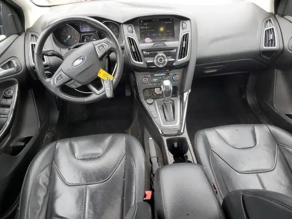 1FADP3J25HL291643 2017 FORD FOCUS - Image 8
