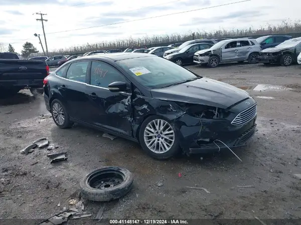 1FADP3J25JL200649 2018 FORD FOCUS - Image 1