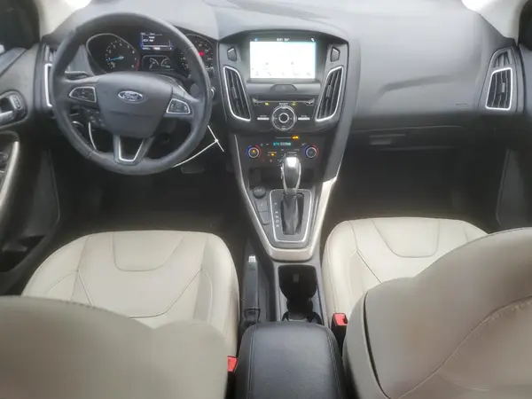 1FADP3J25JL202210 2018 FORD FOCUS - Image 8