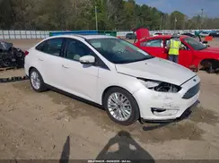 1FADP3J25JL279384 2018 FORD FOCUS