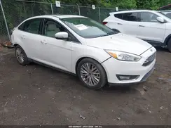 1FADP3J25JL294757 2018 FORD FOCUS