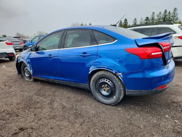 1FADP3J25JL296668 2018 FORD FOCUS - Image 2