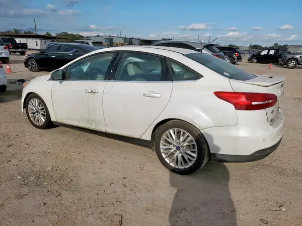 1FADP3J25JL314733 2018 FORD FOCUS - Image 2