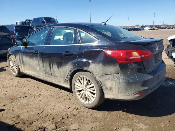 1FADP3J25JL329247 2018 FORD FOCUS - Image 2