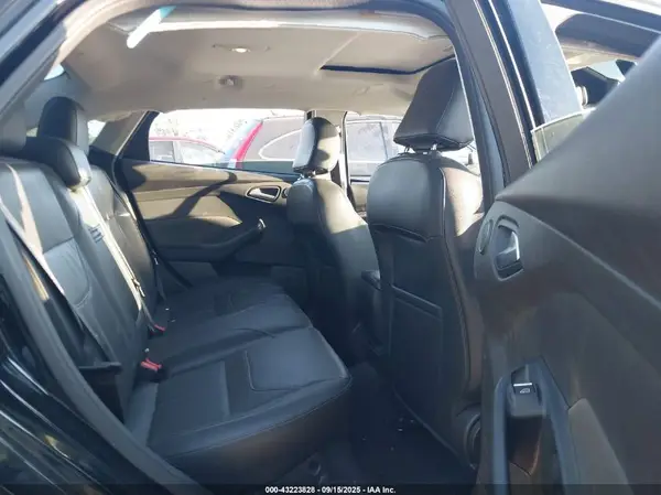 1FADP3J26GL280987 2016 FORD FOCUS - Image 8