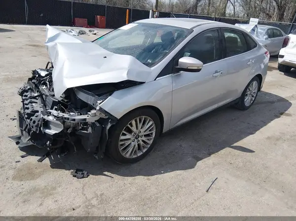 1FADP3J26GL391460 2016 FORD FOCUS - Image 2