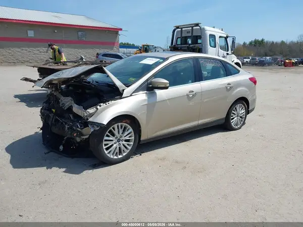 1FADP3J26HL200802 2017 FORD FOCUS - Image 2