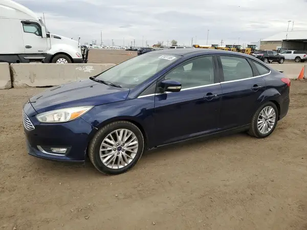 1FADP3J26HL210780 2017 FORD FOCUS - Image 1