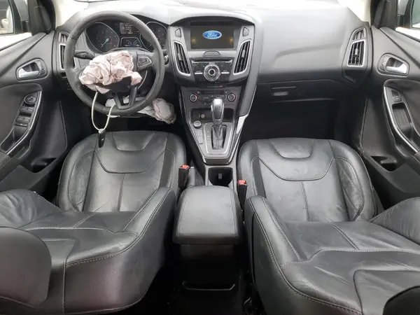 1FADP3J26HL231970 2017 FORD FOCUS - Image 8