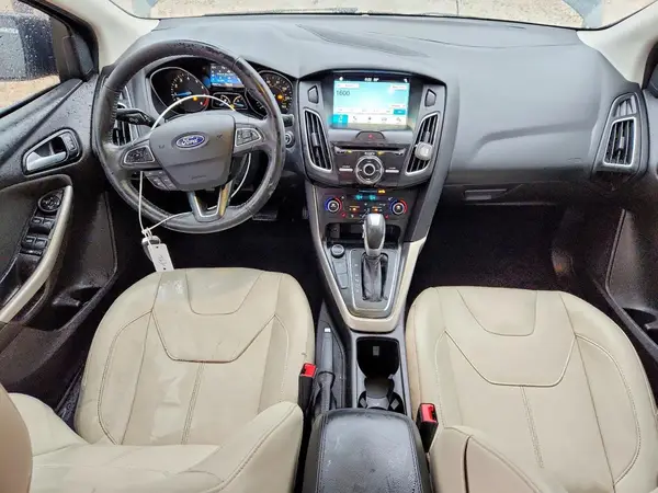 1FADP3J26HL272342 2017 FORD FOCUS - Image 8