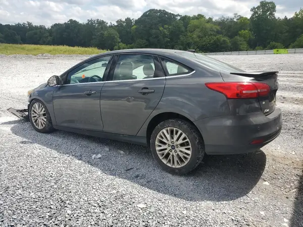 1FADP3J26HL279162 2017 FORD FOCUS - Image 2