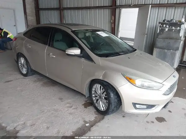 1FADP3J26HL279839 2017 FORD FOCUS - Image 1