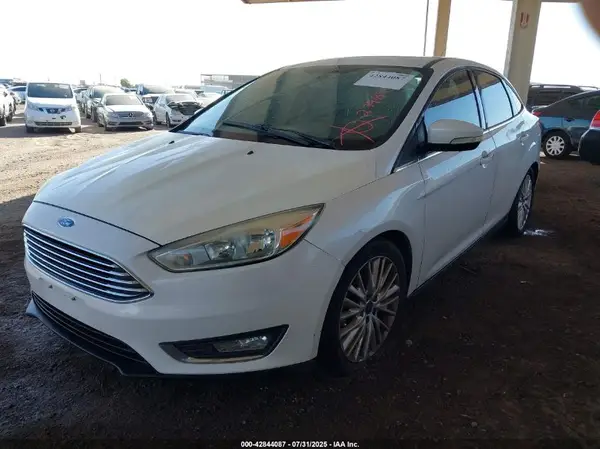 1FADP3J26HL279890 2017 FORD FOCUS - Image 2